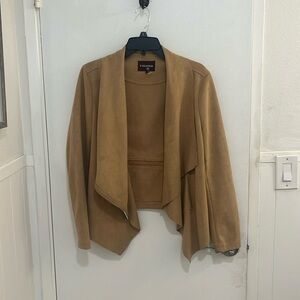 NWT Vigoss faux suede jacket large